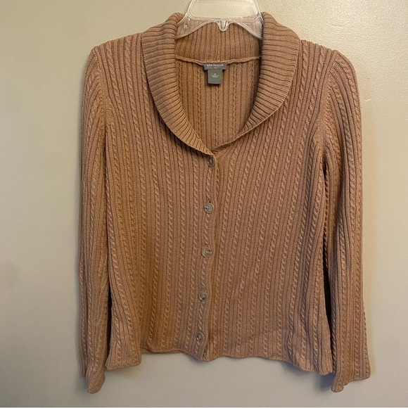 Ann Taylor Wool Blend Cardigan M Long Sleeve Button Down Camel cable knit - Picture 1 of 8